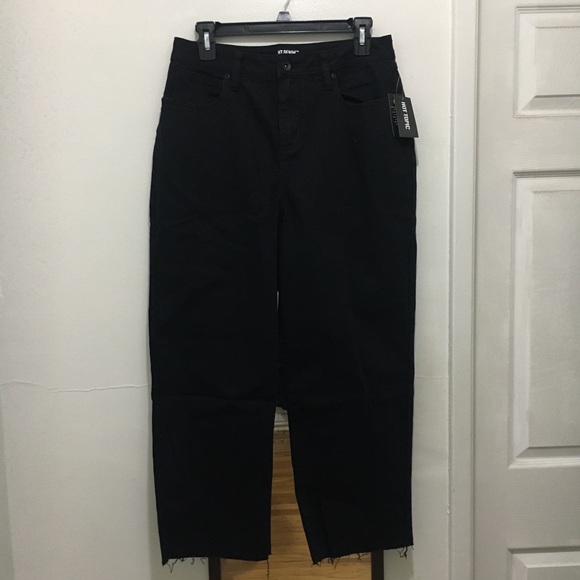 Hot Topic High Waisted Crop Frayed Raw Hem Ankle Jeans - Picture 5 of 6